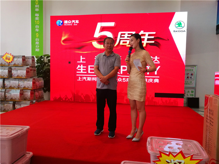 1537861982835687.jpg 图片关键词