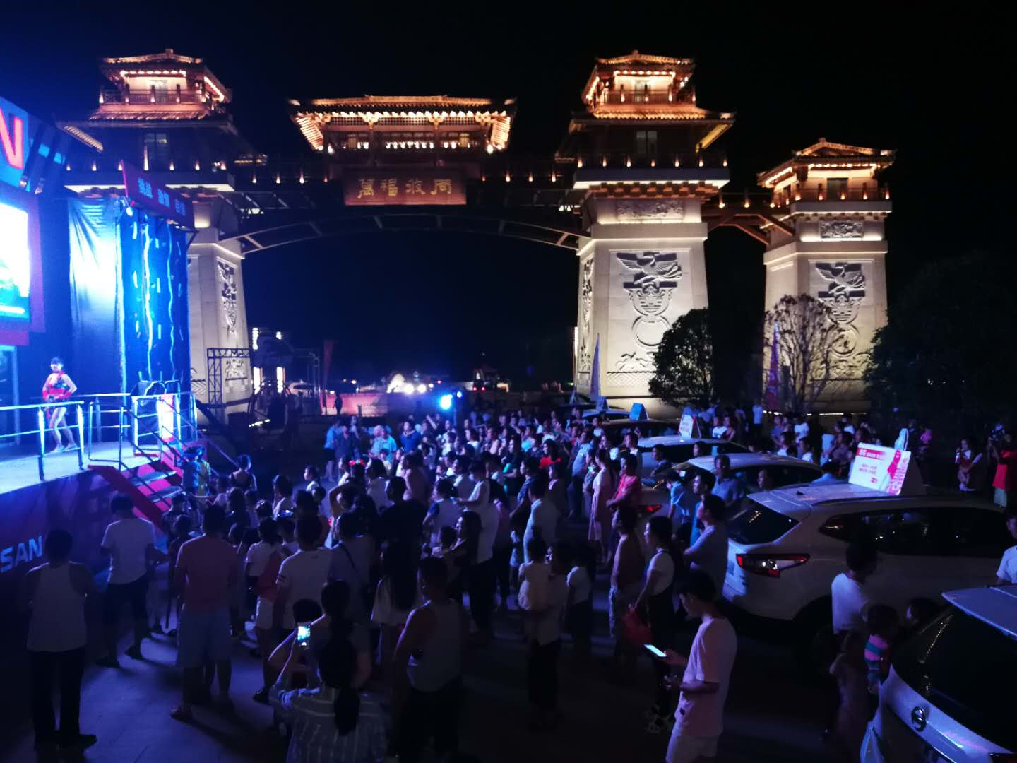 1538128564632132.jpg 图片关键词